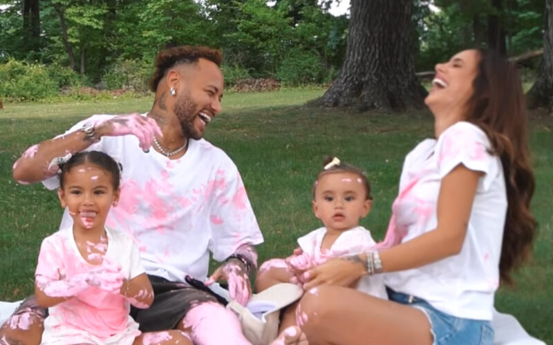 Neymar-Jr.-e-Bruna-Biancardi-esperam-mais-uma-menina_-Estamos-gravidos.jpg